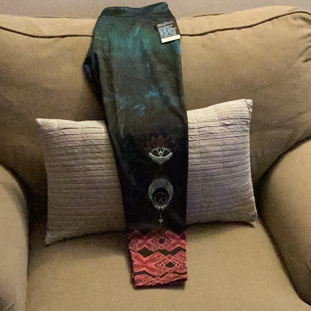 Slender with New Mexico background